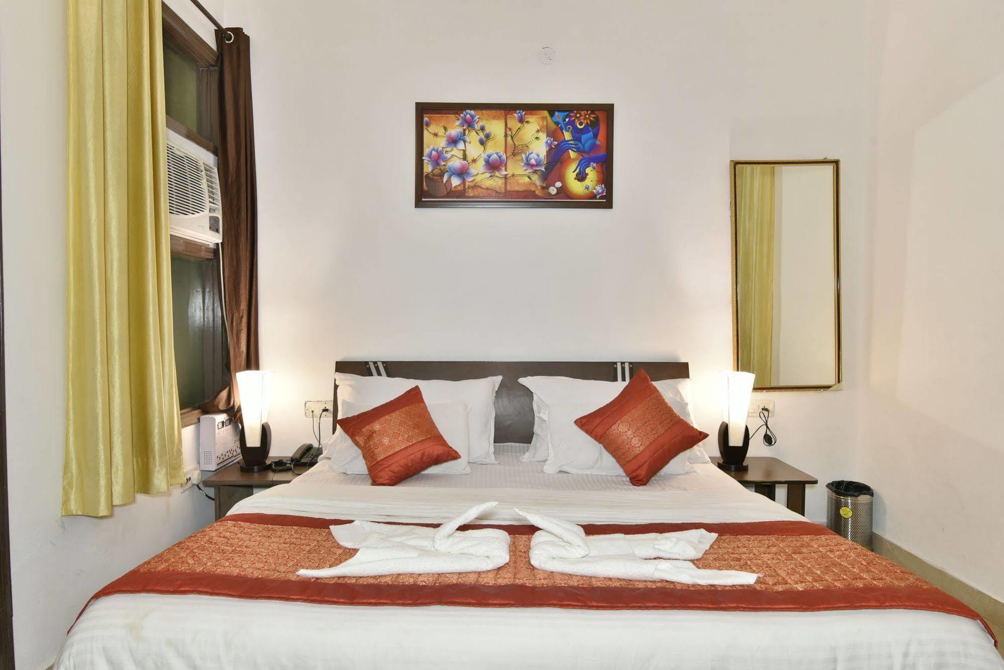 Hotel Sham Villa Amritsar Ngoại thất bức ảnh